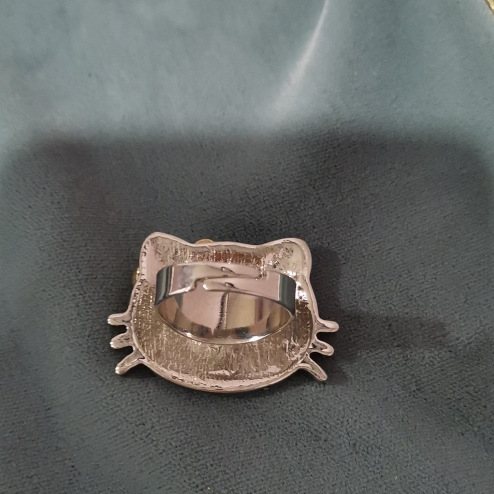 Hello Kitty Ring - Picture 6 of 8